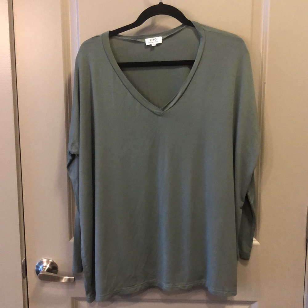 Olive green long sleeve PIKO